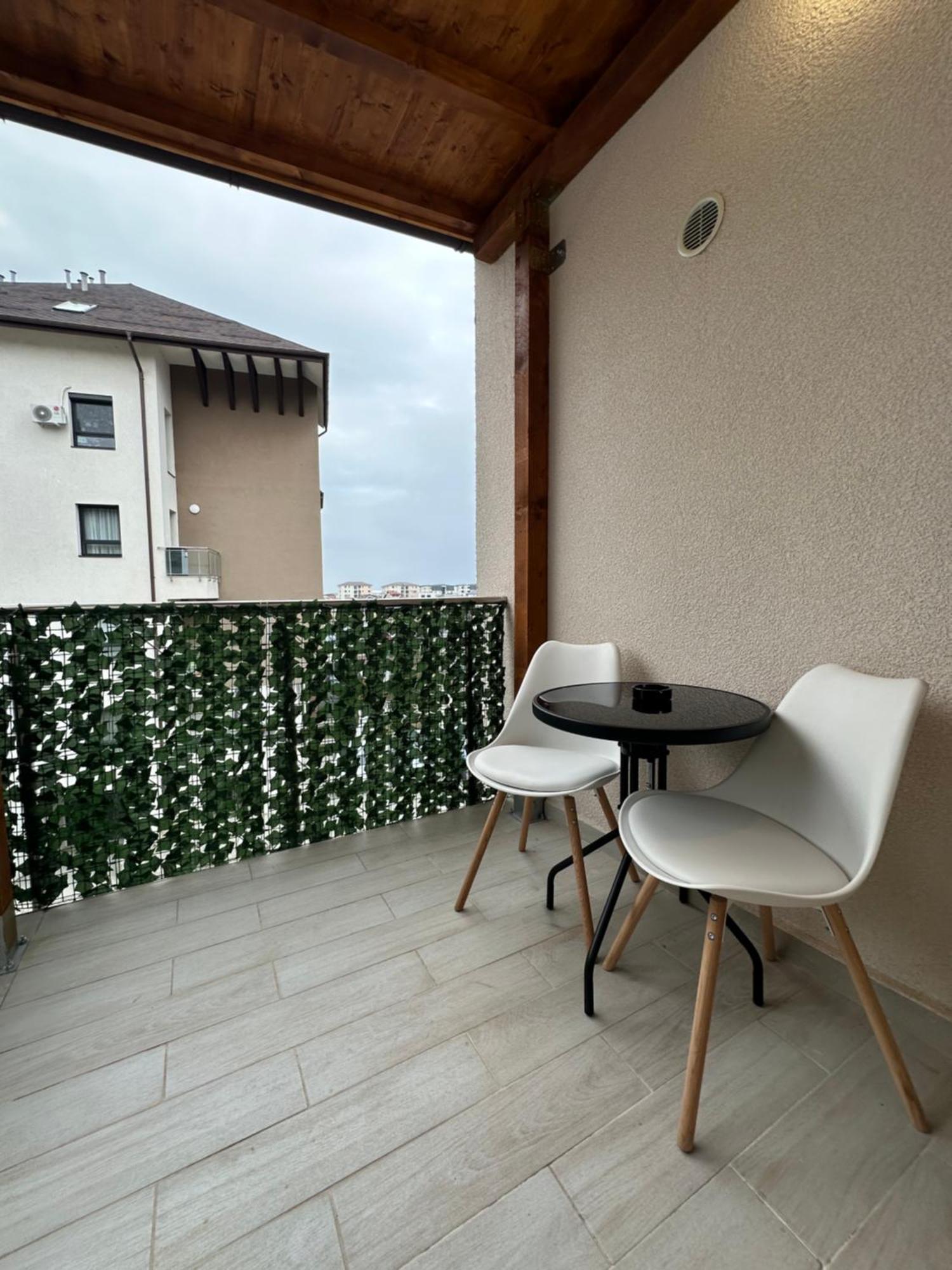 Toscana Apartments Otopeni Eksteriør bilde