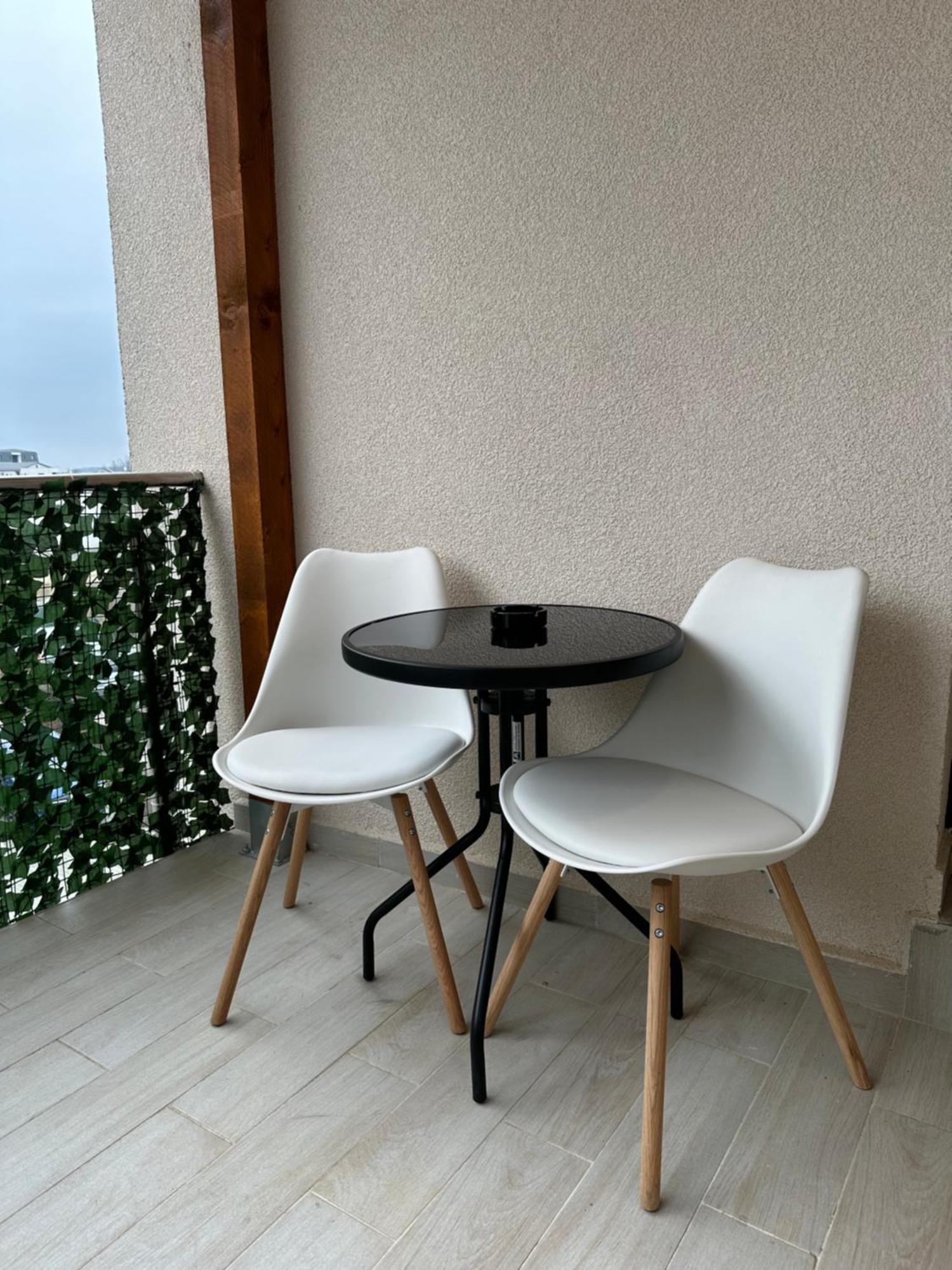 Toscana Apartments Otopeni Eksteriør bilde